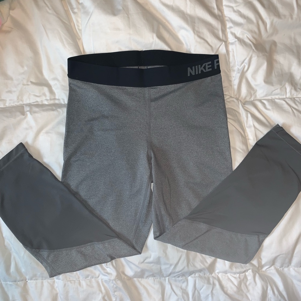 Nike pro leggings